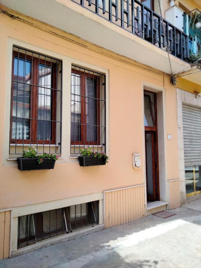 La Casa Di Sara Apartamento Nuoro  Exterior foto